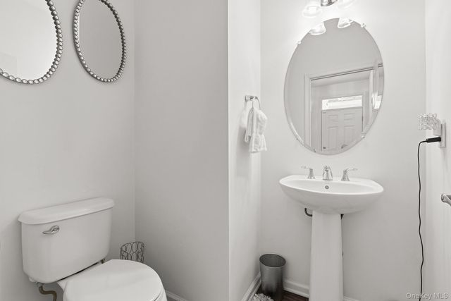 8 Atwood Drive, Middletown, NY 10940