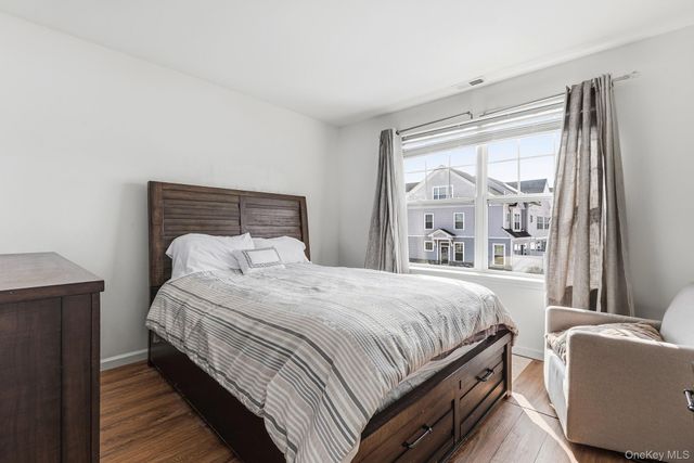 8 Atwood Drive, Middletown, NY 10940