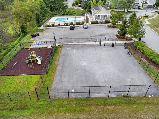 8 Atwood Drive, Middletown, NY 10940