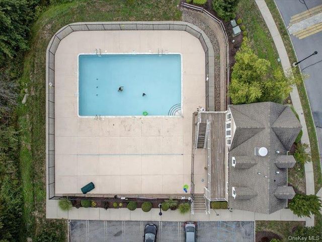 8 Atwood Drive, Middletown, NY 10940