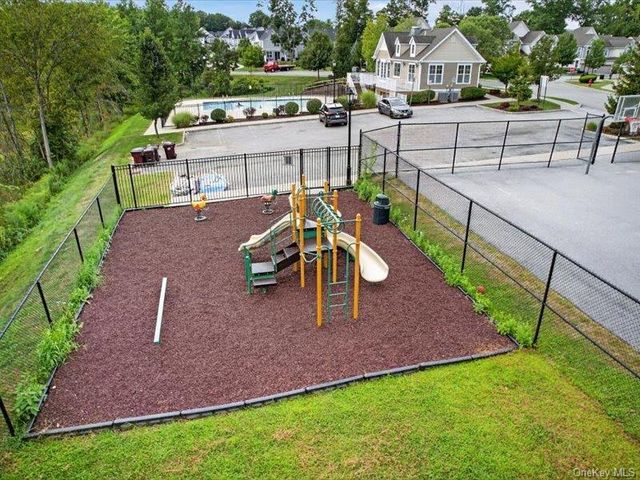 8 Atwood Drive, Middletown, NY 10940