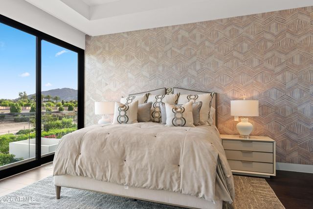 6587 N PALMERAIE Boulevard 2046, Paradise Valley, AZ 85253
