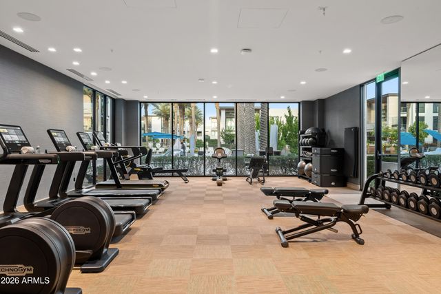 6587 N PALMERAIE Boulevard 2046, Paradise Valley, AZ 85253