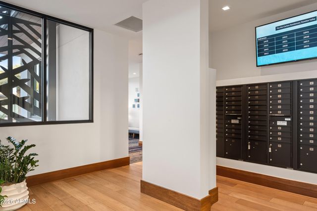 6587 N PALMERAIE Boulevard 2046, Paradise Valley, AZ 85253