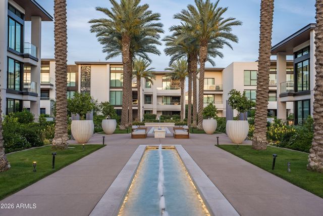 6587 N PALMERAIE Boulevard 2046, Paradise Valley, AZ 85253