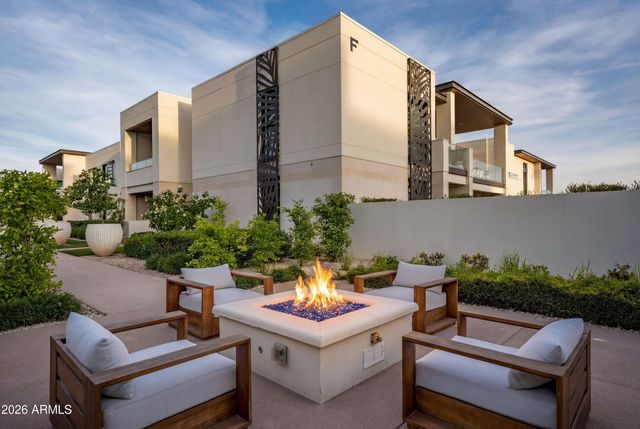 6587 N PALMERAIE Boulevard 2046, Paradise Valley, AZ 85253