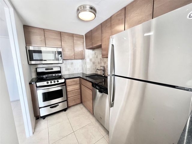2016 Main Street 1608, Houston, TX 77002