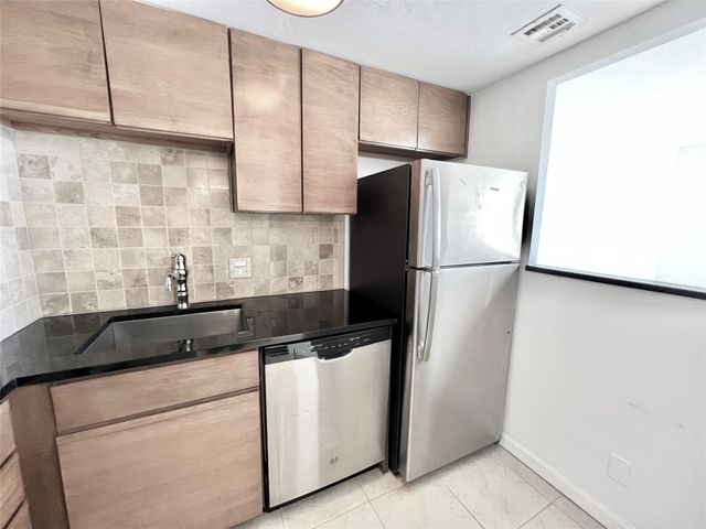 2016 Main Street 1608, Houston, TX 77002