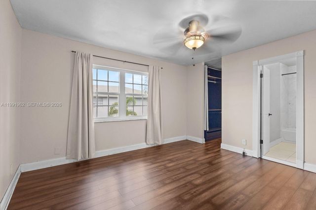 8069 SW 18th Ct 4-7, Davie, FL 33324