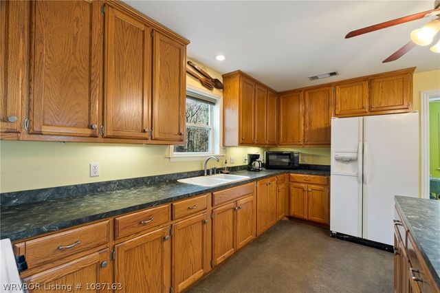 7006 Shadow Wood Lane, Rudy, AR 72952