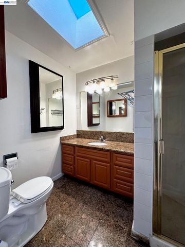 350 Cherrywood Ave, San Leandro, CA 94577