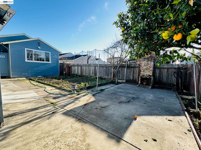350 Cherrywood Ave, San Leandro, CA 94577