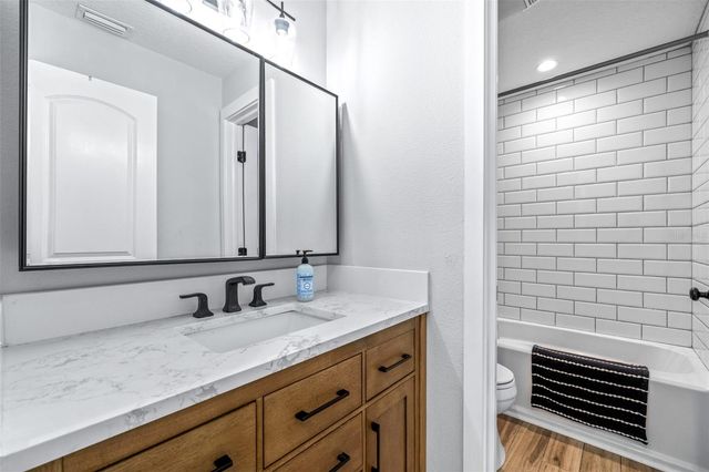 6126 NATIVE WOODS DRIVE, Tampa, FL 33625