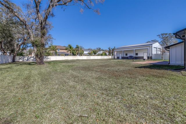 6126 NATIVE WOODS DRIVE, Tampa, FL 33625