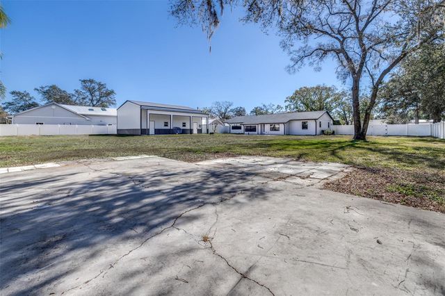 6126 NATIVE WOODS DRIVE, Tampa, FL 33625