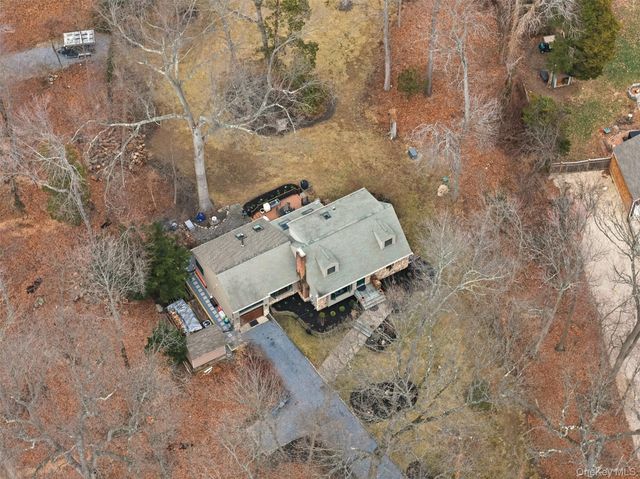 5 Cherrylawn Lane, Northport, NY 11768