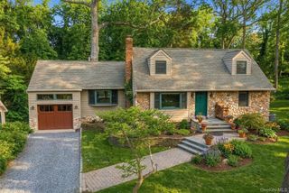 5 Cherrylawn Lane, Northport, NY 11768