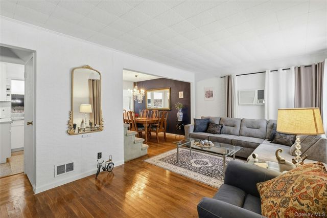 341 Hillcrest Drive, Seaford, NY 11783