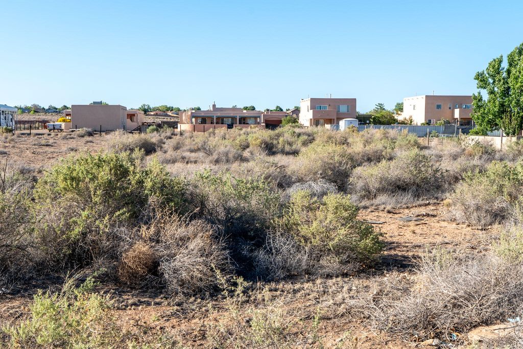 821 Starry Sky Avenue NE, Rio Rancho, NM 87144