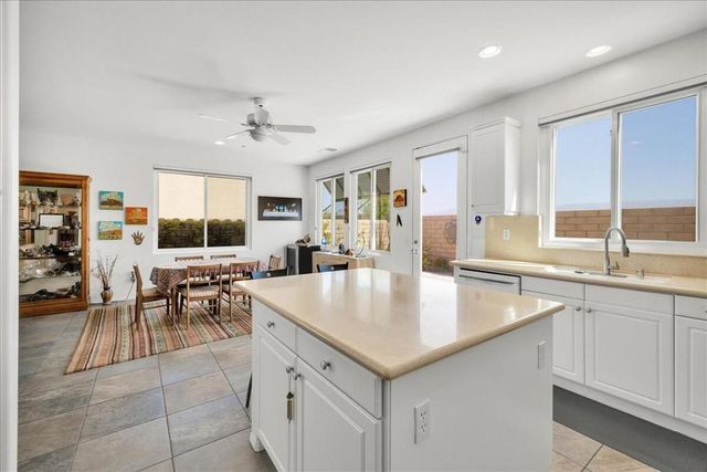 2346 Savanna Way, Palm Springs, CA 92262