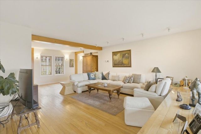 1629 North Mann Hill Road, Pownal, VT 05261