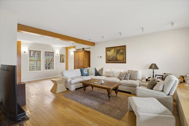 1629 North Mann Hill Road, Pownal, VT 05261