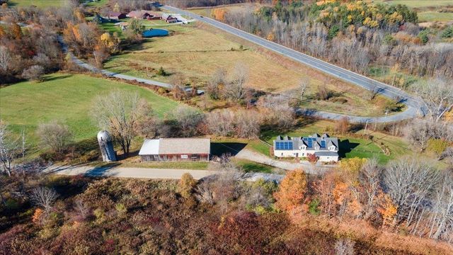 1629 North Mann Hill Road, Pownal, VT 05261