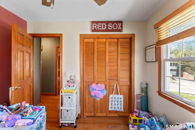 33 Coram Road, Shelton, CT 06484