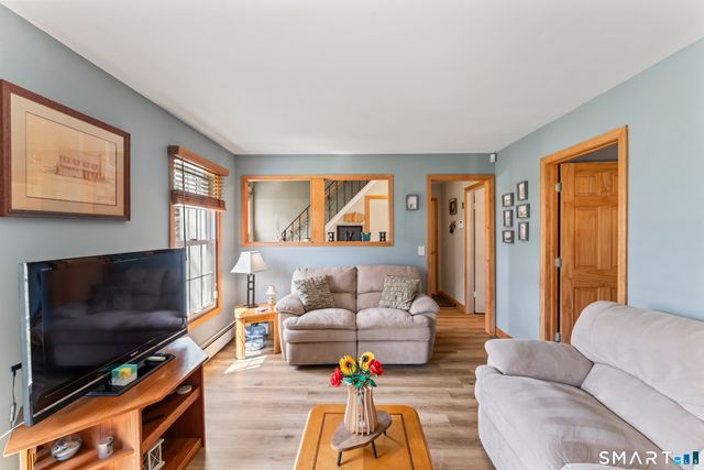 33 Coram Road, Shelton, CT 06484