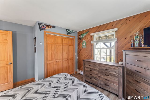 33 Coram Road, Shelton, CT 06484