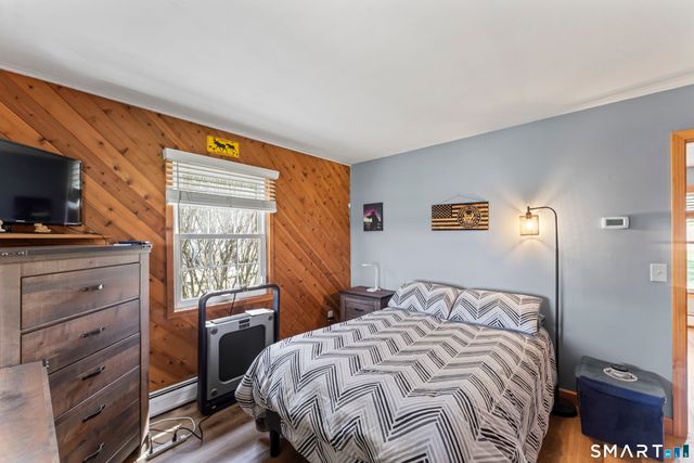 33 Coram Road, Shelton, CT 06484