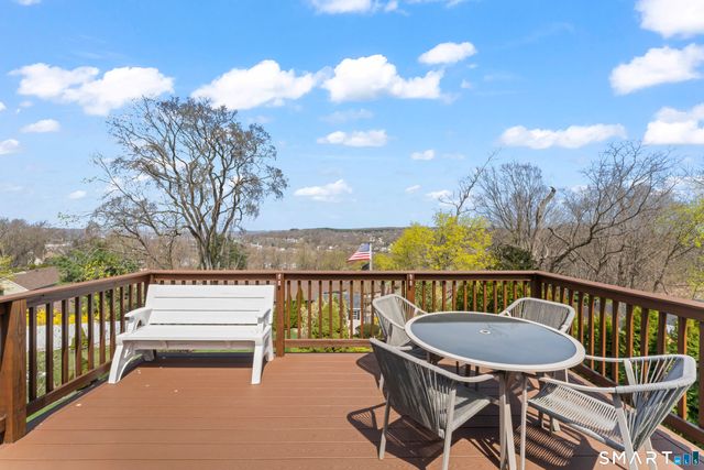 33 Coram Road, Shelton, CT 06484