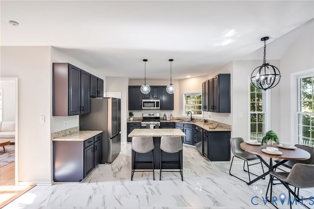 4101 Cara Hill Ct, Chester, VA 23831