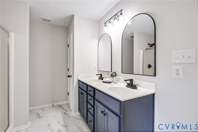 4101 Cara Hill Ct, Chester, VA 23831
