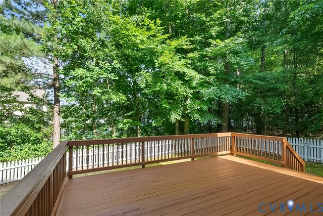 4101 Cara Hill Ct, Chester, VA 23831