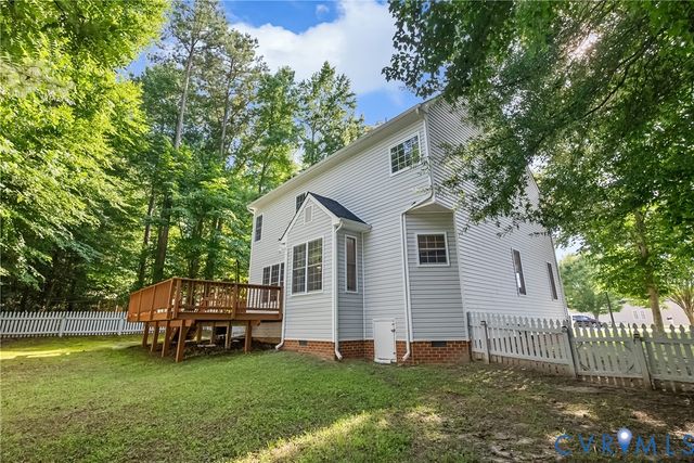 4101 Cara Hill Ct, Chester, VA 23831
