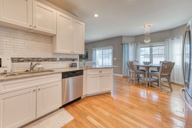 10 Talias Trail, Middletown, CT 06457