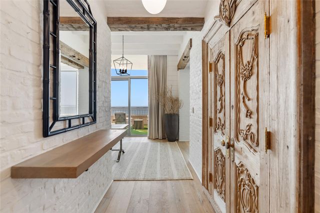 801 E Beach Drive TW2606, Galveston, TX 77550