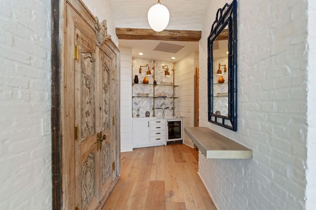 801 E Beach Drive TW2606, Galveston, TX 77550