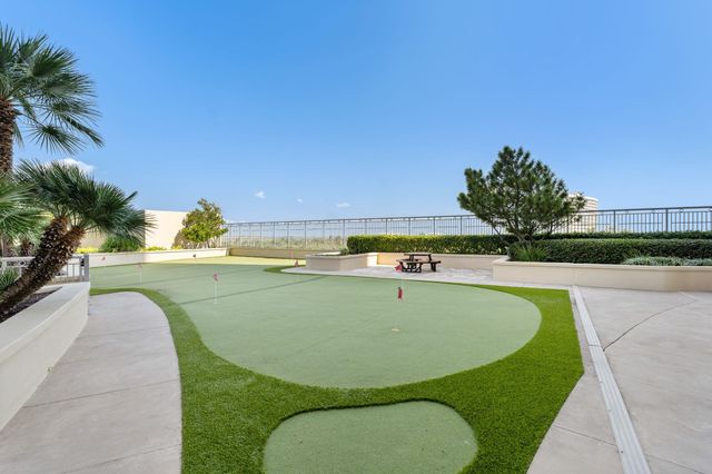 801 E Beach Drive TW2606, Galveston, TX 77550