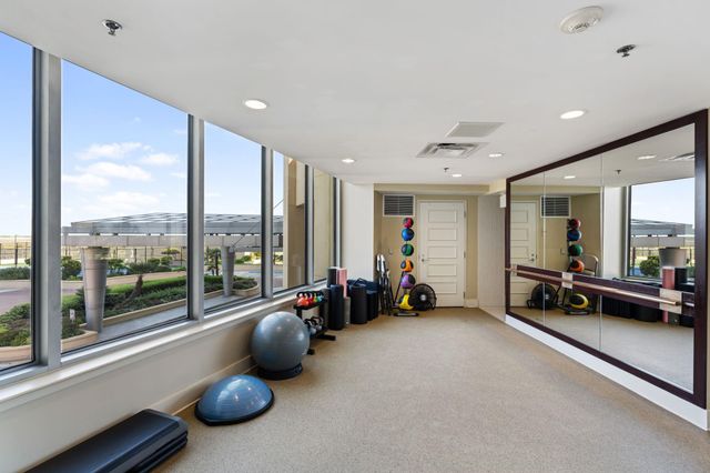 801 E Beach Drive TW2606, Galveston, TX 77550