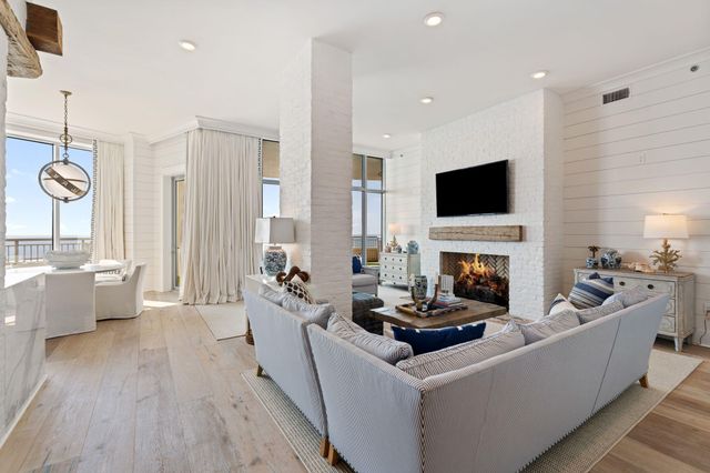 801 E Beach Drive TW2606, Galveston, TX 77550