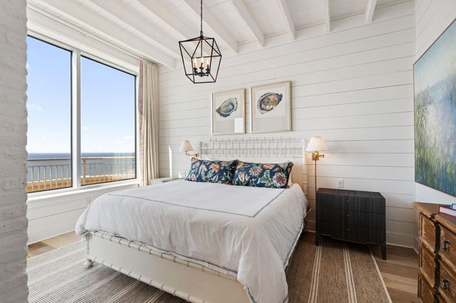 801 E Beach Drive TW2606, Galveston, TX 77550