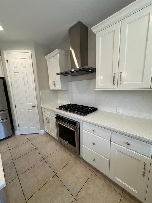 Image 11 of property listing at 11664 N Bella Verde Avenue, Fresno, CA 93730