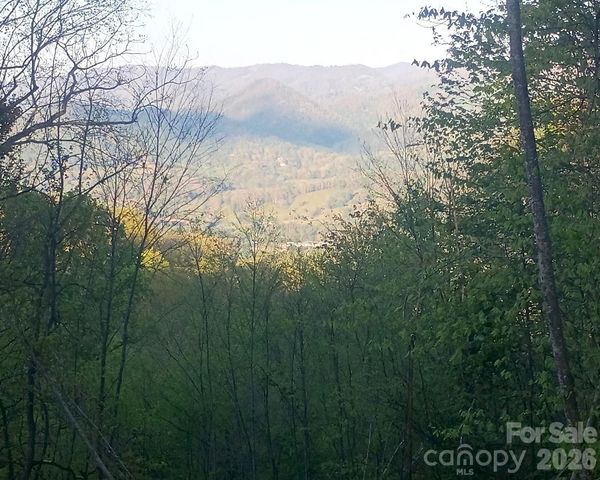 3355 Utah Mountain Road 3-F, Waynesville, NC 28785