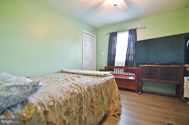 522 MANOR HILL DR, Toms Brook, VA 22660