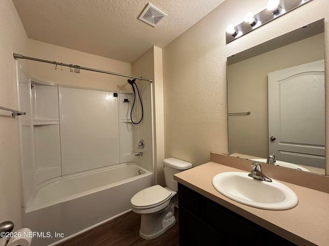 9086 TAHOE Lane, Jacksonville, FL 32222