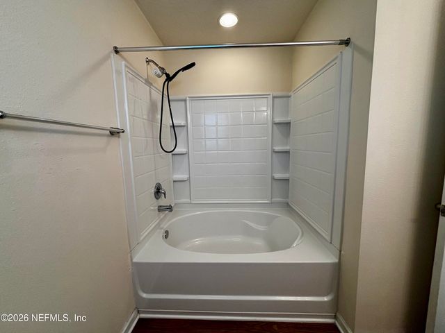 9086 TAHOE Lane, Jacksonville, FL 32222