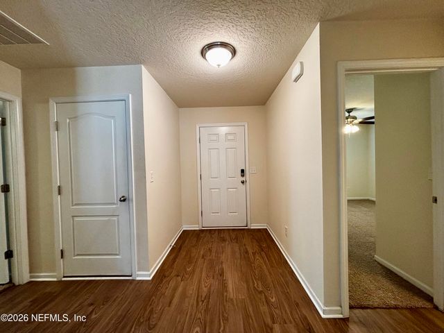 9086 TAHOE Lane, Jacksonville, FL 32222
