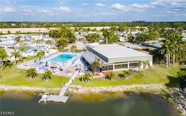 10848 Vireo CIR, Estero, FL 33928